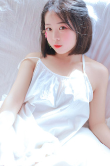 被灌满精子的五个女校花